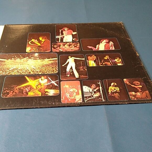 Three Dog Night Live Album Cover - Picture 6 of 12